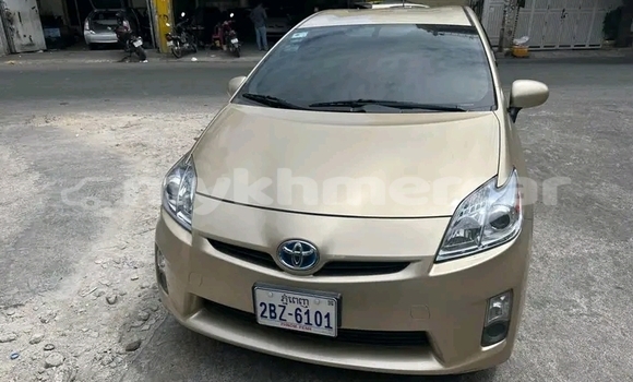 Acheter Occasion Voiture Toyota Prius Autre à Chbar Mon, Kampong Speu Province Acheter Occasion Voiture Toyota Prius Autre à Chbar Mon, Kampong Speu Province