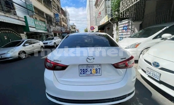 ទិញ បានប្រើ Mazda 2 White ឡាន} ក្នុង Chbar Mon ក្នុង Kampong Speu Province ទិញ បានប្រើ Mazda 2 White ឡាន} ក្នុង Chbar Mon ក្នុង Kampong Speu Province