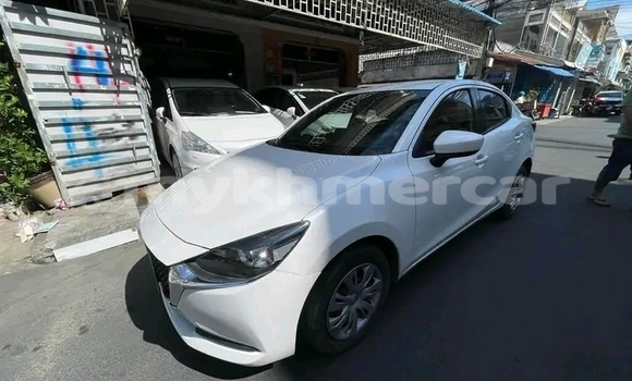 ទិញ បានប្រើ Mazda 2 White ឡាន} ក្នុង Chbar Mon ក្នុង Kampong Speu Province ទិញ បានប្រើ Mazda 2 White ឡាន} ក្នុង Chbar Mon ក្នុង Kampong Speu Province