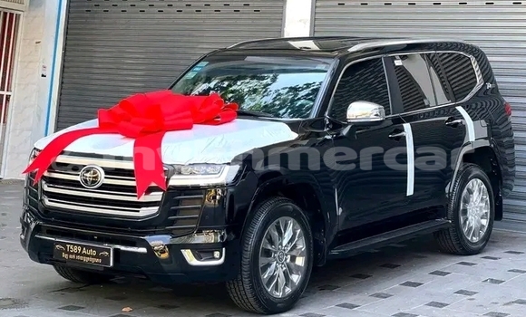 Acheter Occasion Voiture Toyota Land Cruiser Noir à Chbar Mon, Kampong Speu Province Acheter Occasion Voiture Toyota Land Cruiser Noir à Chbar Mon, Kampong Speu Province