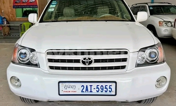 ទិញ បានប្រើ Toyota Highlander White ឡាន} ក្នុង Chbar Mon ក្នុង Kampong Speu Province ទិញ បានប្រើ Toyota Highlander White ឡាន} ក្នុង Chbar Mon ក្នុង Kampong Speu Province