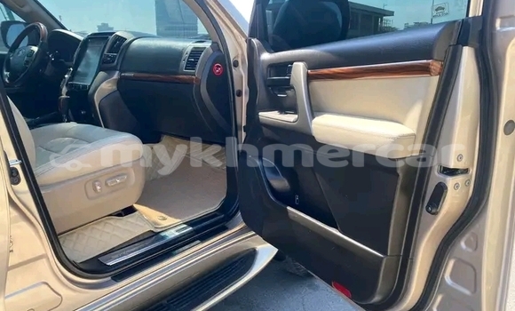 ទិញ បានប្រើ Toyota Land Cruiser Other ឡាន} ក្នុង Chbar Mon ក្នុង Kampong Speu Province ទិញ បានប្រើ Toyota Land Cruiser Other ឡាន} ក្នុង Chbar Mon ក្នុង Kampong Speu Province