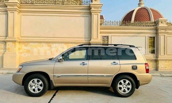 Buy Used Toyota Highlander Other Car in Chbar Mon in Kampong Speu Province Buy Used Toyota Highlander Other Car in Chbar Mon in Kampong Speu Province