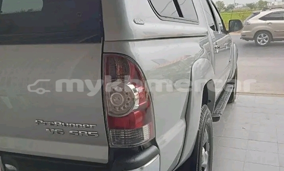 ទិញ បានប្រើ Toyota Tacoma White ឡាន} ក្នុង Chbar Mon ក្នុង Kampong Speu Province ទិញ បានប្រើ Toyota Tacoma White ឡាន} ក្នុង Chbar Mon ក្នុង Kampong Speu Province