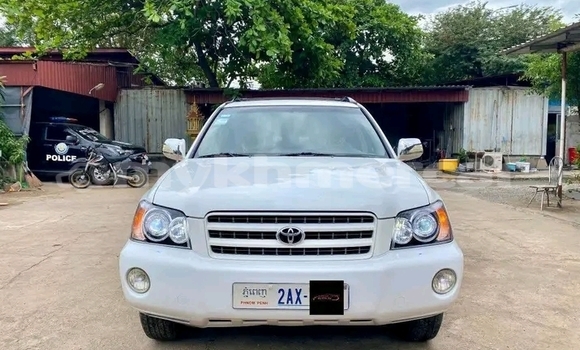 ទិញ បានប្រើ Toyota Highlander White ឡាន} ក្នុង Chbar Mon ក្នុង Kampong Speu Province ទិញ បានប្រើ Toyota Highlander White ឡាន} ក្នុង Chbar Mon ក្នុង Kampong Speu Province
