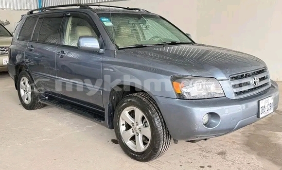 Acheter Occasion Voiture Toyota Highlander Autre à Chbar Mon, Kampong Speu Province Acheter Occasion Voiture Toyota Highlander Autre à Chbar Mon, Kampong Speu Province