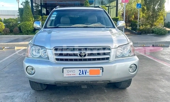 Acheter Occasion Voiture Toyota Highlander Autre à Chbar Mon, Kampong Speu Province Acheter Occasion Voiture Toyota Highlander Autre à Chbar Mon, Kampong Speu Province