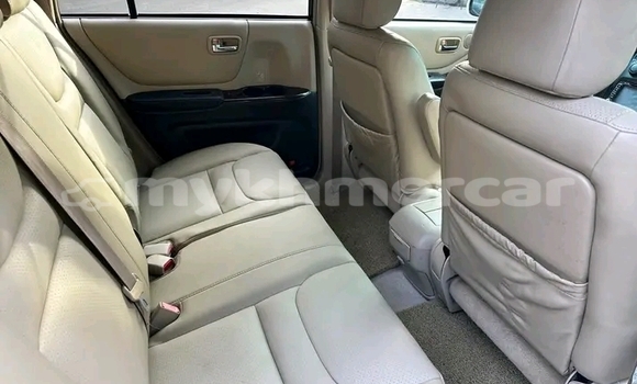 Acheter Occasion Voiture Toyota Highlander Autre à Chbar Mon, Kampong Speu Province Acheter Occasion Voiture Toyota Highlander Autre à Chbar Mon, Kampong Speu Province