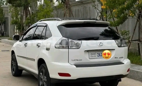 ទិញ បានប្រើ Lexus NX White ឡាន} ក្នុង Chbar Mon ក្នុង Kampong Speu Province ទិញ បានប្រើ Lexus NX White ឡាន} ក្នុង Chbar Mon ក្នុង Kampong Speu Province