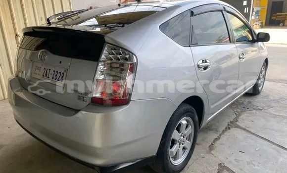 Acheter Occasion Voiture Toyota Prius Autre à Chbar Mon, Kampong Speu Province Acheter Occasion Voiture Toyota Prius Autre à Chbar Mon, Kampong Speu Province