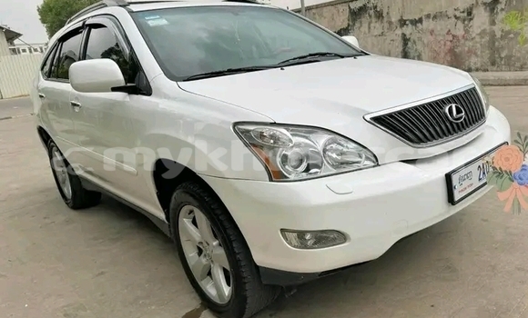 ទិញ បានប្រើ Lexus RX 330 White ឡាន} ក្នុង Chbar Mon ក្នុង Kampong Speu Province ទិញ បានប្រើ Lexus RX 330 White ឡាន} ក្នុង Chbar Mon ក្នុង Kampong Speu Province