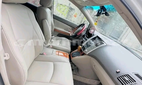 ទិញ បានប្រើ Lexus RX 330 White ឡាន} ក្នុង Chbar Mon ក្នុង Kampong Speu Province ទិញ បានប្រើ Lexus RX 330 White ឡាន} ក្នុង Chbar Mon ក្នុង Kampong Speu Province