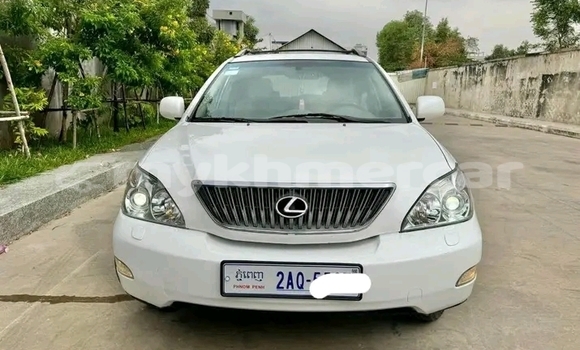ទិញ បានប្រើ Lexus RX 330 White ឡាន} ក្នុង Chbar Mon ក្នុង Kampong Speu Province ទិញ បានប្រើ Lexus RX 330 White ឡាន} ក្នុង Chbar Mon ក្នុង Kampong Speu Province