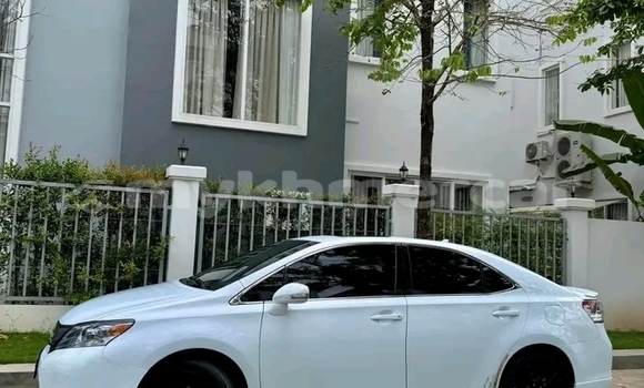 Acheter Occasion Voiture Lexus HS Blanc à Kratié, Kratie Province Acheter Occasion Voiture Lexus HS Blanc à Kratié, Kratie Province