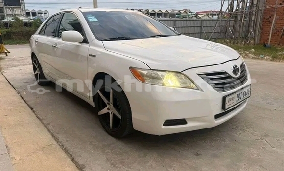 ទិញ បានប្រើ Toyota Camry White ឡាន} ក្នុង Chbar Mon ក្នុង Kampong Speu Province ទិញ បានប្រើ Toyota Camry White ឡាន} ក្នុង Chbar Mon ក្នុង Kampong Speu Province