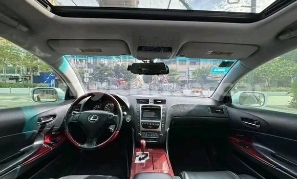 Buy Used Lexus GS F White Car in Chbar Mon in Kampong Speu Province