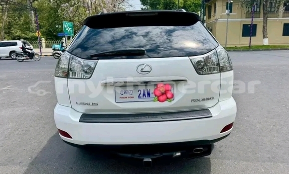 ទិញ បានប្រើ Lexus RX 300 White ឡាន} ក្នុង Chbar Mon ក្នុង Kampong Speu Province ទិញ បានប្រើ Lexus RX 300 White ឡាន} ក្នុង Chbar Mon ក្នុង Kampong Speu Province