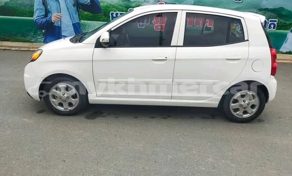 Buy Used Kia Morning White Car in Chbar Mon in Kampong Speu Province Buy Used Kia Morning White Car in Chbar Mon in Kampong Speu Province