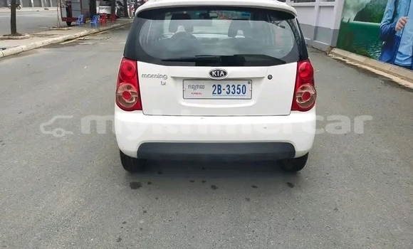 Buy Used Kia Morning White Car in Chbar Mon in Kampong Speu Province Buy Used Kia Morning White Car in Chbar Mon in Kampong Speu Province