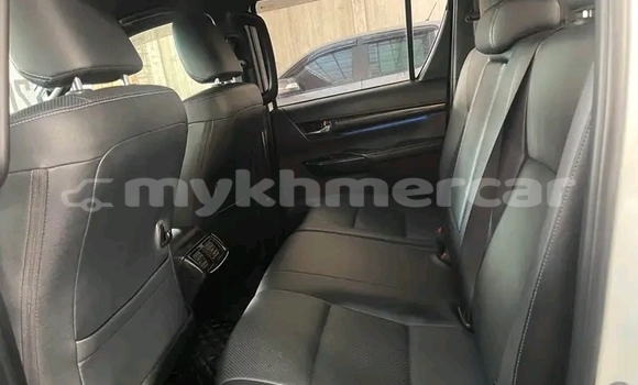 Acheter Occasion Voiture Toyota Rush Blanc à Chbar Mon, Kampong Speu Province Acheter Occasion Voiture Toyota Rush Blanc à Chbar Mon, Kampong Speu Province