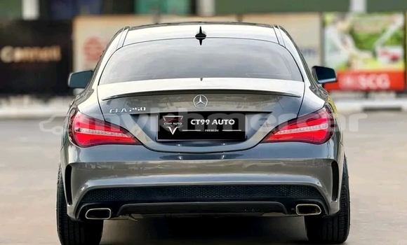 Acheter Occasion Voiture Mercedes-Benz A–Class Noir à Chbar Mon, Kampong Speu Province Acheter Occasion Voiture Mercedes-Benz A–Class Noir à Chbar Mon, Kampong Speu Province