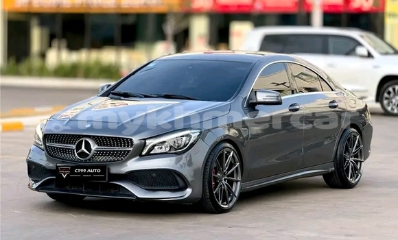 Acheter Occasion Voiture Mercedes-Benz A–Class Noir à Chbar Mon, Kampong Speu Province Acheter Occasion Voiture Mercedes-Benz A–Class Noir à Chbar Mon, Kampong Speu Province