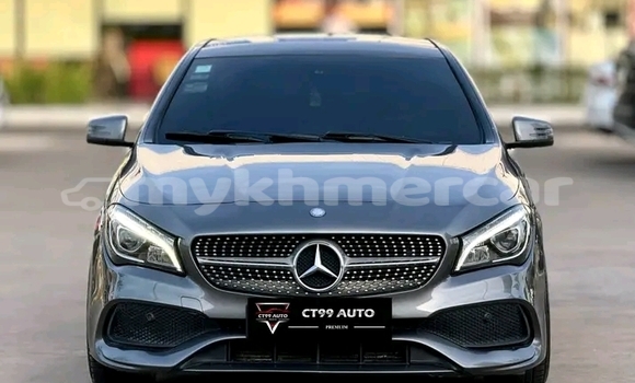 Acheter Occasion Voiture Mercedes-Benz A–Class Noir à Chbar Mon, Kampong Speu Province Acheter Occasion Voiture Mercedes-Benz A–Class Noir à Chbar Mon, Kampong Speu Province
