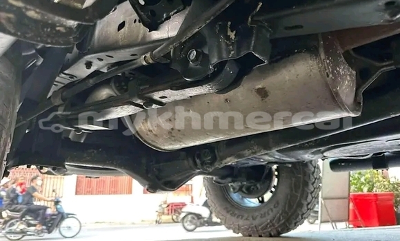 Acheter Occasion Voiture Toyota Tacoma Blanc à Chbar Mon, Kampong Speu Province Acheter Occasion Voiture Toyota Tacoma Blanc à Chbar Mon, Kampong Speu Province