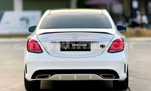 Acheter Occasion Voiture Mercedes-Benz C-klasse Blanc à Chbar Mon, Kampong Speu Province Acheter Occasion Voiture Mercedes-Benz C-klasse Blanc à Chbar Mon, Kampong Speu Province