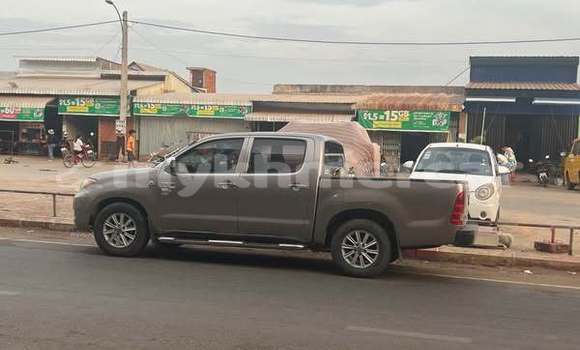 Buy Used Toyota Hilux Other Car in Bavet in Svay Rieng Province Buy Used Toyota Hilux Other Car in Bavet in Svay Rieng Province
