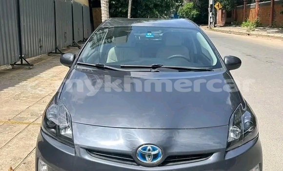 Buy Used Toyota Prius Other Car in Cheom Ksan in Preah Vihear Province Buy Used Toyota Prius Other Car in Cheom Ksan in Preah Vihear Province