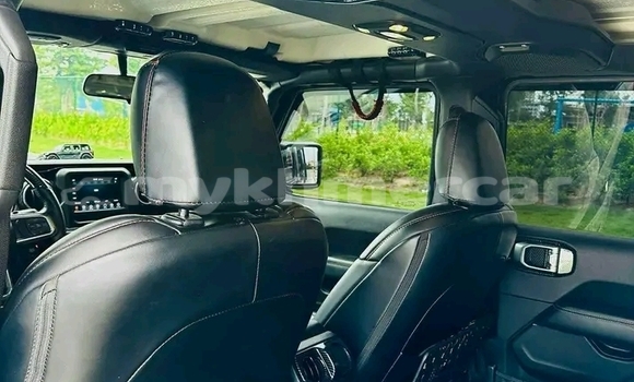 Buy Used Jeep Wrangler Black Car in Cheom Ksan in Preah Vihear Province Buy Used Jeep Wrangler Black Car in Cheom Ksan in Preah Vihear Province