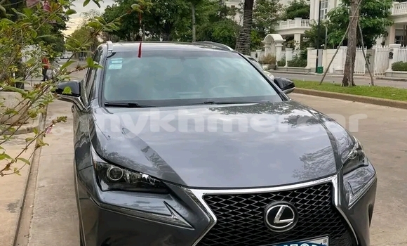 Acheter Occasion Voiture Lexus NX Noir à Chbar Mon, Kampong Speu Province Acheter Occasion Voiture Lexus NX Noir à Chbar Mon, Kampong Speu Province