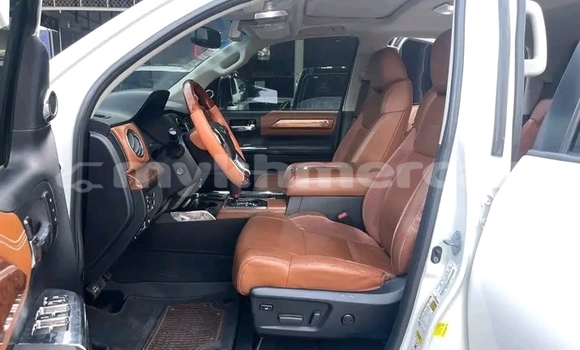 Buy Used Toyota Tundra Other Car in Cheom Ksan in Preah Vihear Province Buy Used Toyota Tundra Other Car in Cheom Ksan in Preah Vihear Province