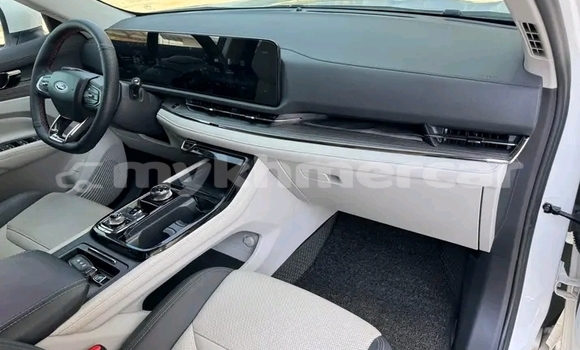 Acheter Occasion Voiture Ford Territory Blanc à Cheom Ksan, Preah Vihear Province Acheter Occasion Voiture Ford Territory Blanc à Cheom Ksan, Preah Vihear Province