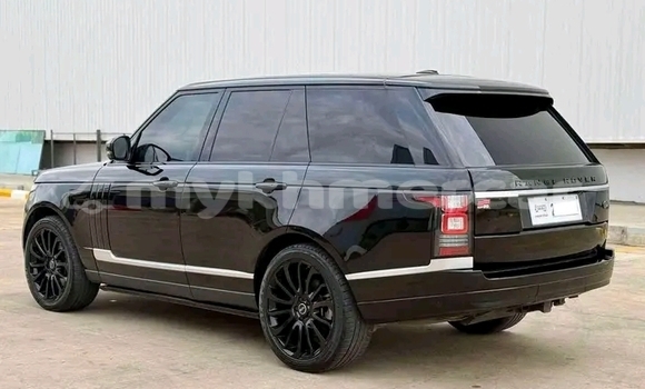 Buy Used Range Rover Evoque Black Car in Chbar Mon in Kampong Speu Province Buy Used Range Rover Evoque Black Car in Chbar Mon in Kampong Speu Province
