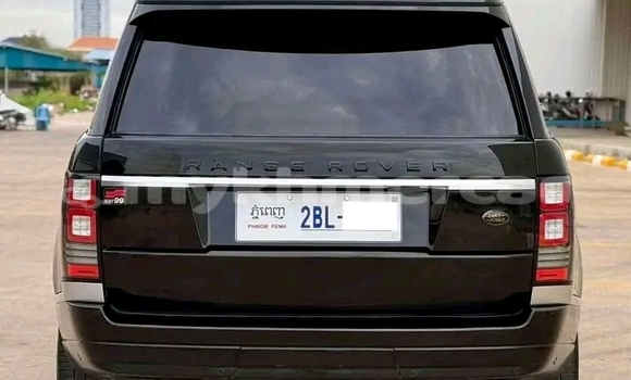 Buy Used Range Rover Evoque Black Car in Chbar Mon in Kampong Speu Province Buy Used Range Rover Evoque Black Car in Chbar Mon in Kampong Speu Province