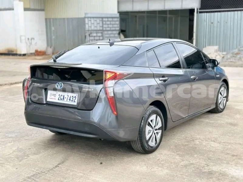 Big with watermark toyota prius kampong speu province chbar mon 8585