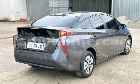 Buy Used Toyota Prius Other Car in Chbar Mon in Kampong Speu Province Buy Used Toyota Prius Other Car in Chbar Mon in Kampong Speu Province