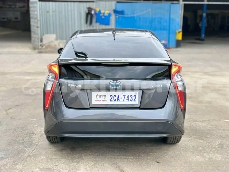 Big with watermark toyota prius kampong speu province chbar mon 8585
