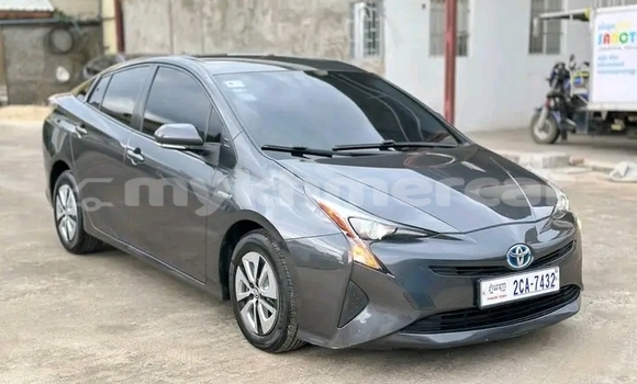 Buy Used Toyota Prius Other Car in Chbar Mon in Kampong Speu Province Buy Used Toyota Prius Other Car in Chbar Mon in Kampong Speu Province