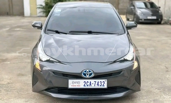 Buy Used Toyota Prius Other Car in Chbar Mon in Kampong Speu Province Buy Used Toyota Prius Other Car in Chbar Mon in Kampong Speu Province