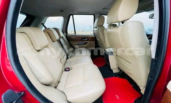 Buy Used Range Rover Range Rover Red Car in Chbar Mon in Kampong Speu Province Buy Used Range Rover Range Rover Red Car in Chbar Mon in Kampong Speu Province
