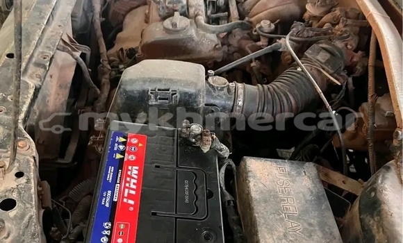 Buy Used Kia Carnival Other Car in Chbar Mon in Kampong Speu Province Buy Used Kia Carnival Other Car in Chbar Mon in Kampong Speu Province