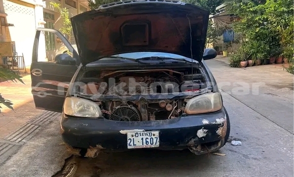 Buy Used Kia Carnival Other Car in Chbar Mon in Kampong Speu Province Buy Used Kia Carnival Other Car in Chbar Mon in Kampong Speu Province