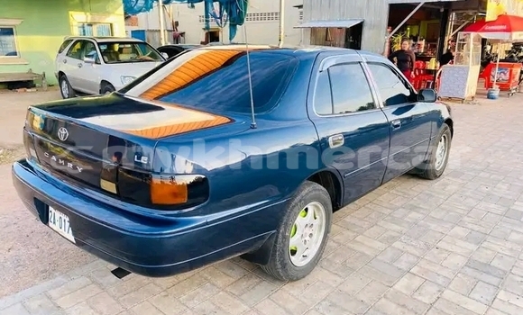 Buy Used Toyota Camry Black Car in Chbar Mon in Kampong Speu Province Buy Used Toyota Camry Black Car in Chbar Mon in Kampong Speu Province