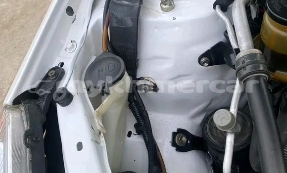 Buy Used Toyota RAV4 White Car in Cheom Ksan in Preah Vihear Province Buy Used Toyota RAV4 White Car in Cheom Ksan in Preah Vihear Province