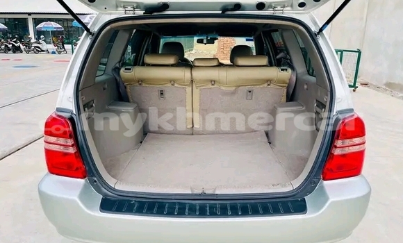 Buy Used Toyota Highlander Other Car in DΔm ThnΔm in Kampot Province Buy Used Toyota Highlander Other Car in DΔm ThnΔm in Kampot Province
