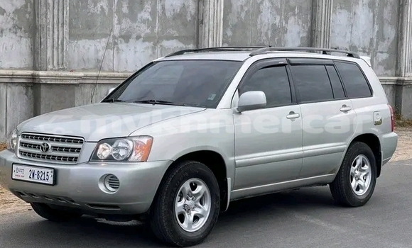 Buy Used Toyota Highlander Other Car in Cheom Ksan in Preah Vihear Province Buy Used Toyota Highlander Other Car in Cheom Ksan in Preah Vihear Province