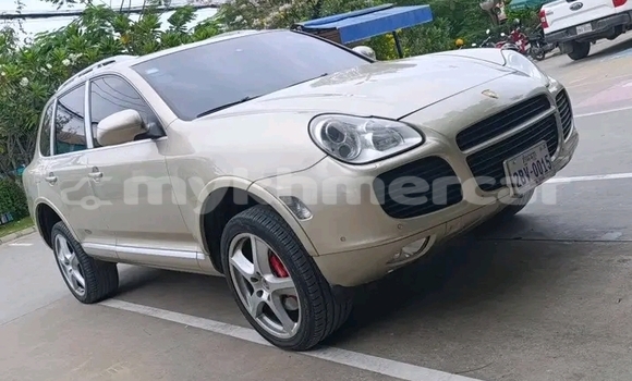 Buy Used Porsche 911 GT3 Other Car in Cheom Ksan in Preah Vihear Province Buy Used Porsche 911 GT3 Other Car in Cheom Ksan in Preah Vihear Province